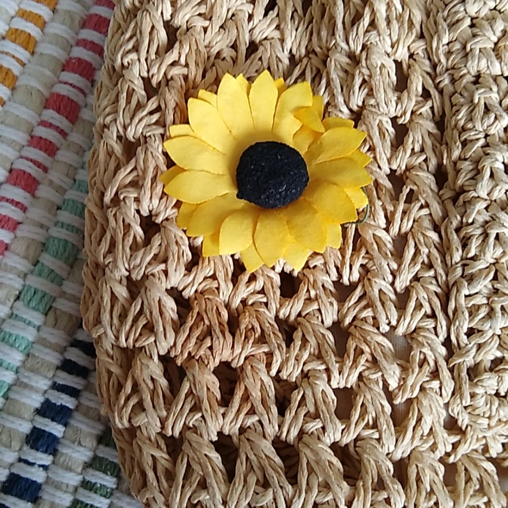 Straw Backpack Bag - Picture 9 of 9